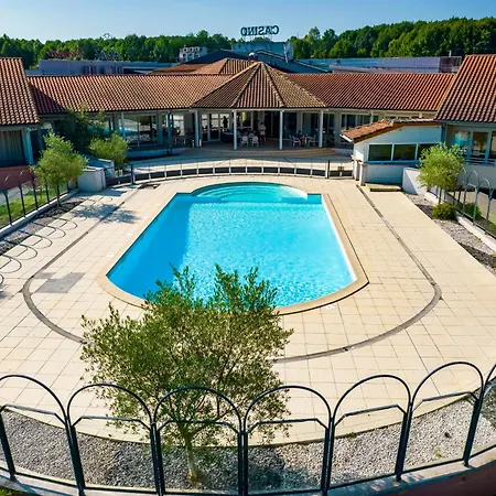 Du Casino De 3*