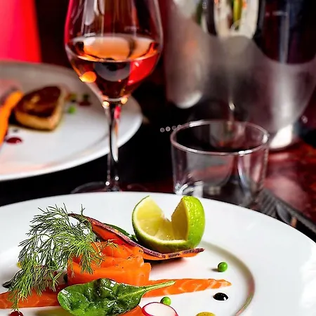 Hotel Du Casino De 3*