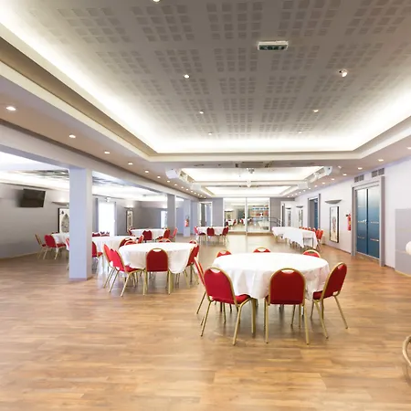 Du Casino De Hotel 3*