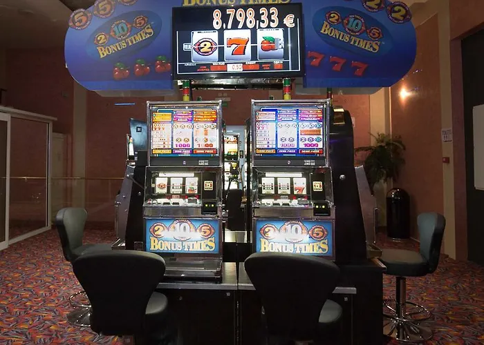 卡西诺德卡普维恩酒店 3*